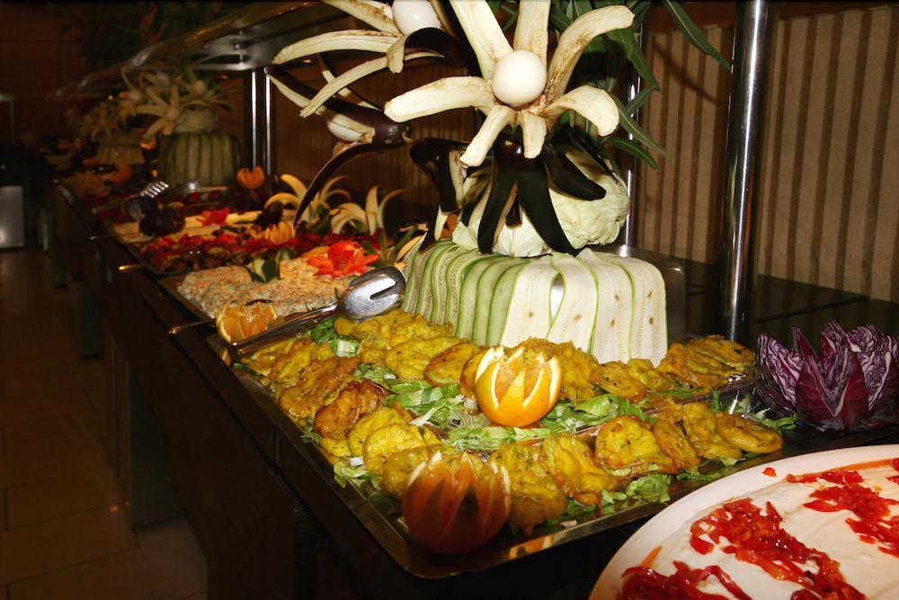 Kleopatra Royal Palm Hotel 阿拉尼亚 外观 照片