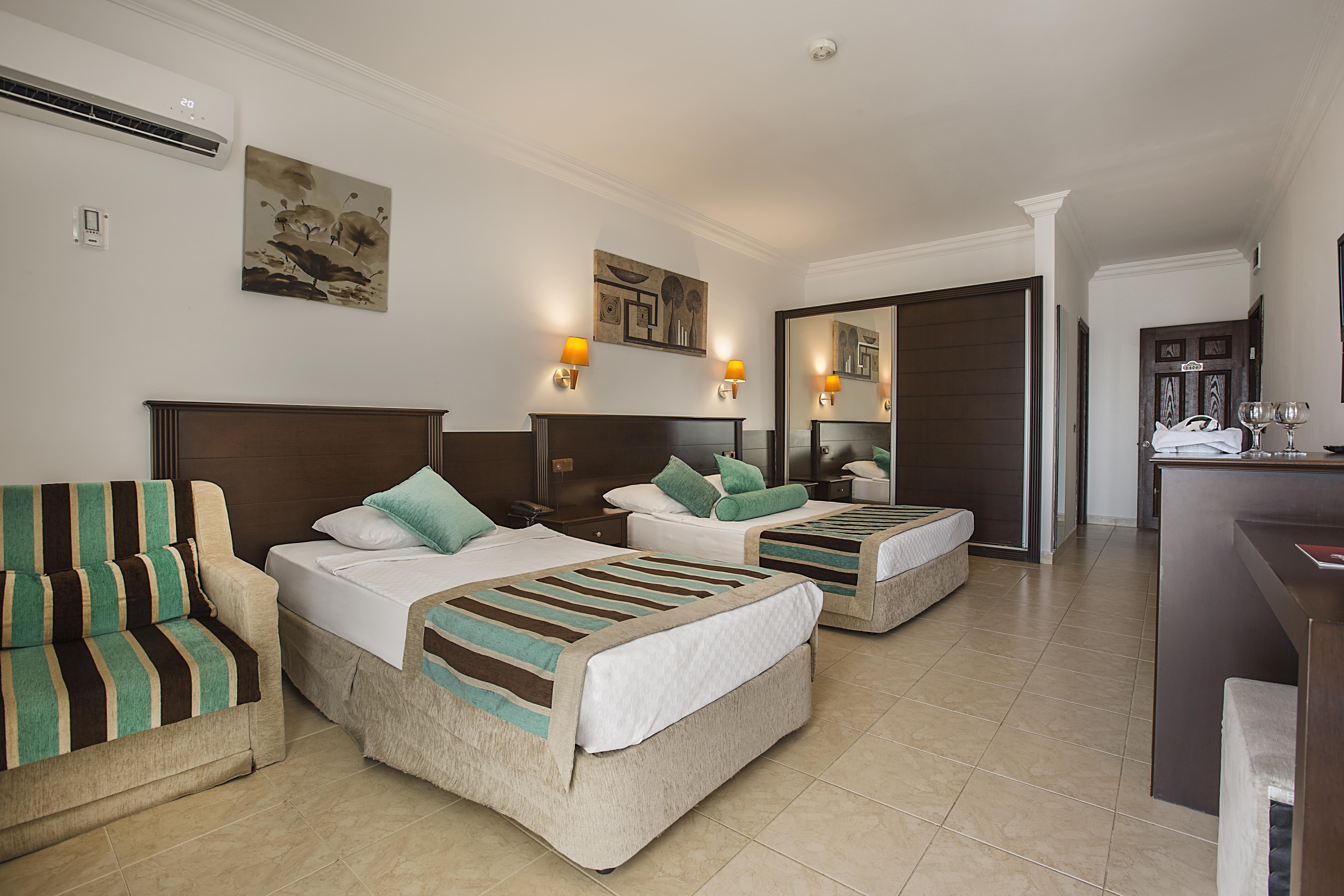 Kleopatra Royal Palm Hotel 阿拉尼亚 外观 照片