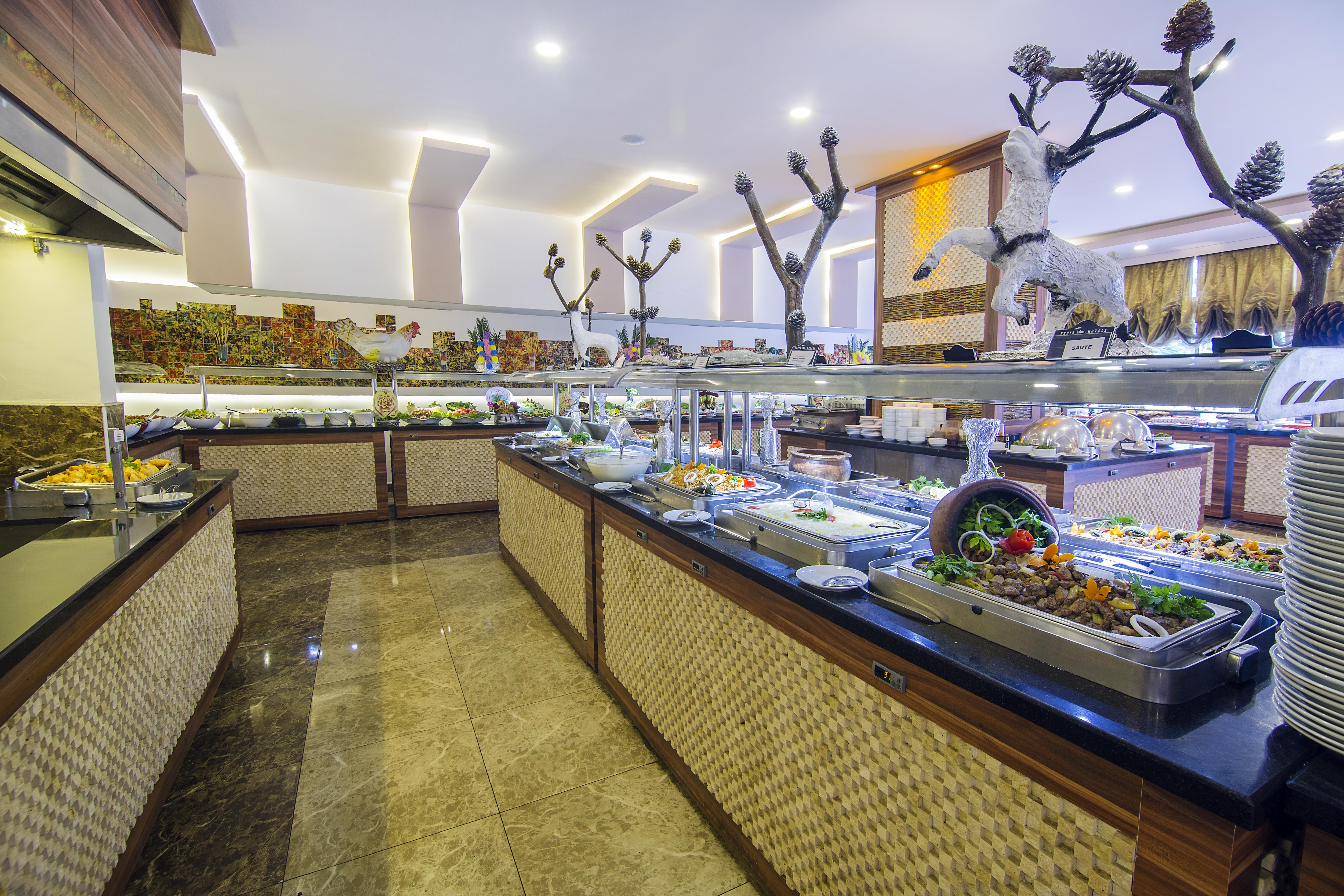 Kleopatra Royal Palm Hotel 阿拉尼亚 外观 照片