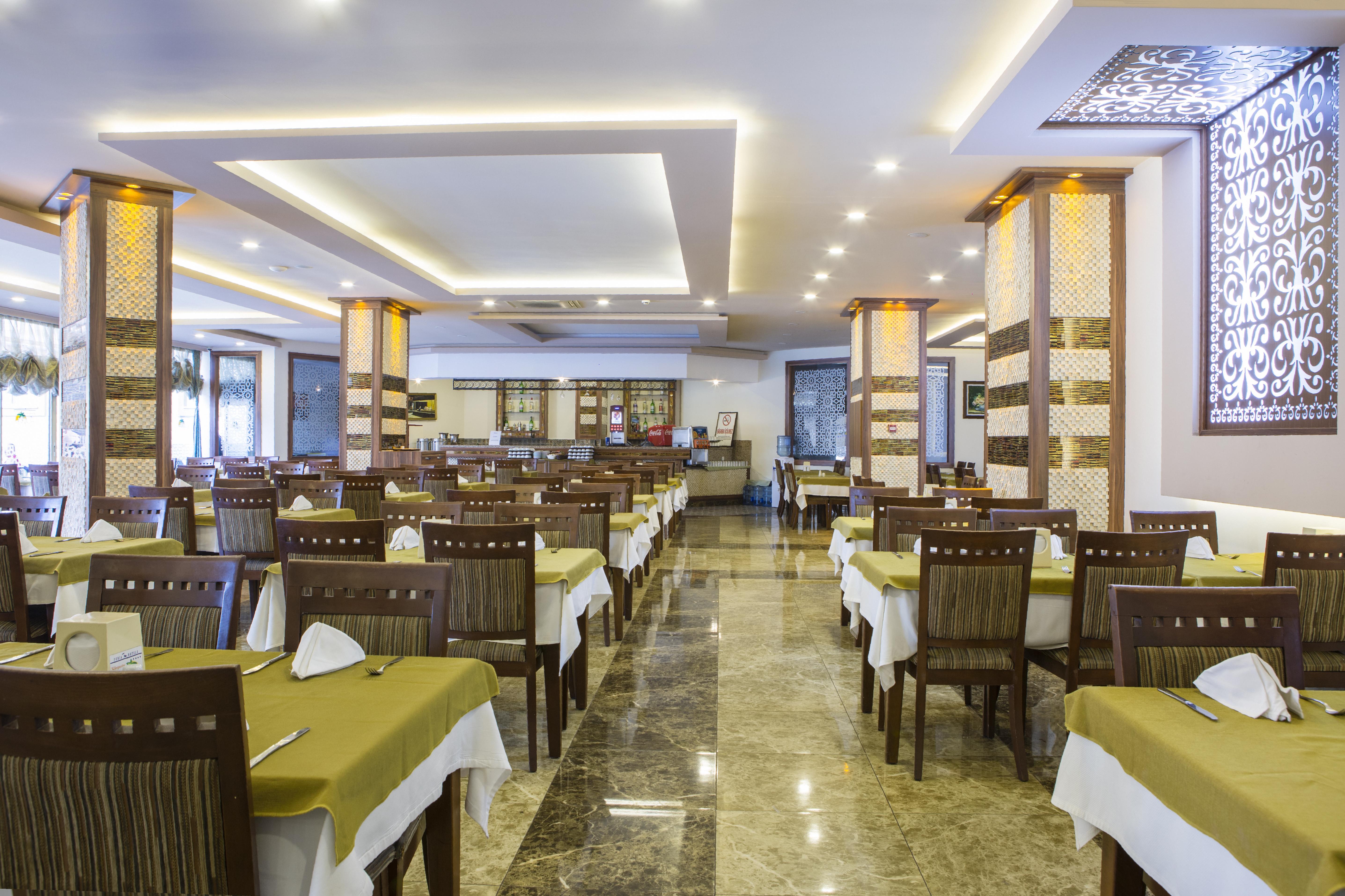 Kleopatra Royal Palm Hotel 阿拉尼亚 外观 照片