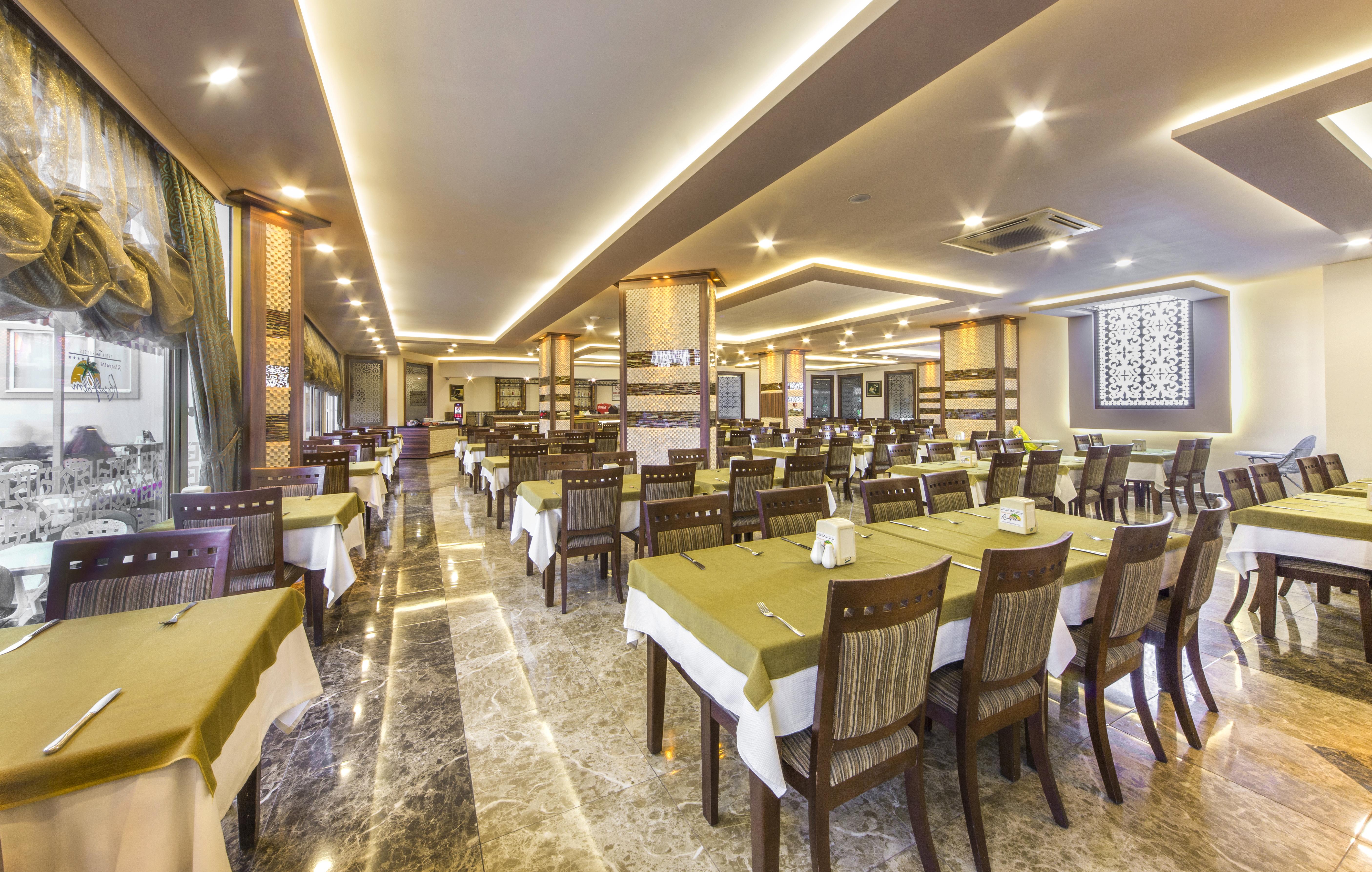 Kleopatra Royal Palm Hotel 阿拉尼亚 外观 照片