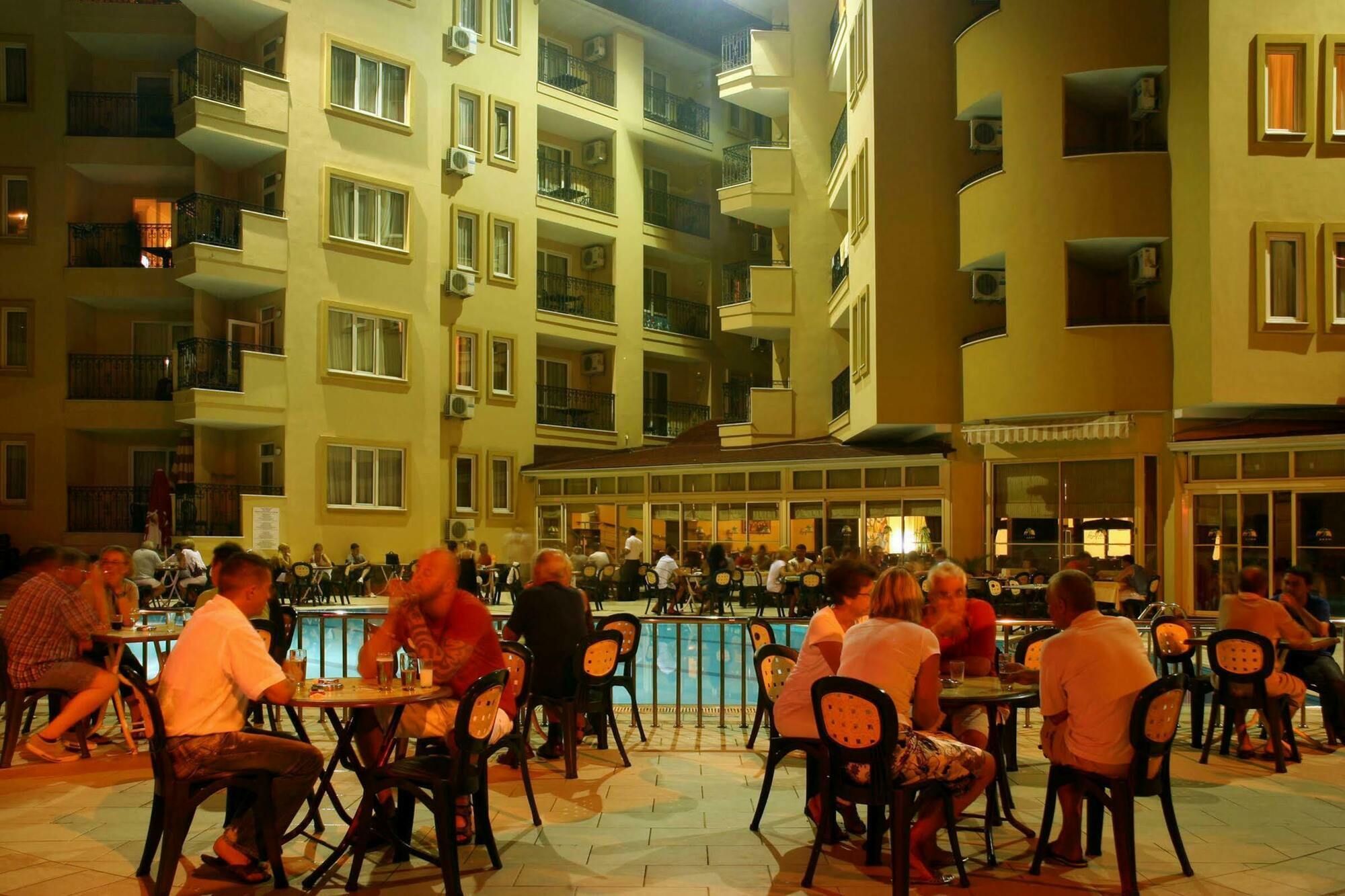 Kleopatra Royal Palm Hotel 阿拉尼亚 外观 照片